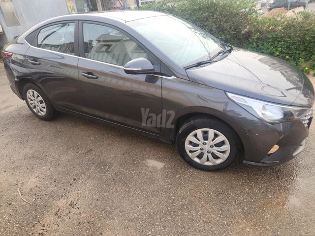 יונדאי אקסנט i25