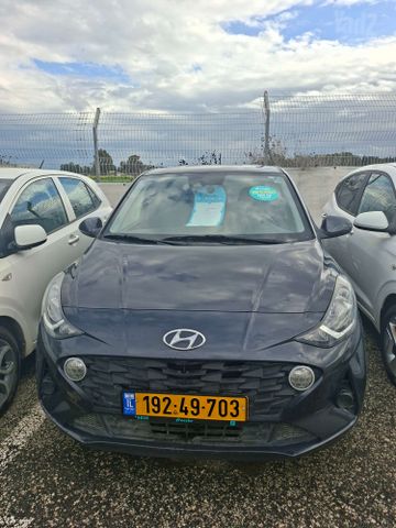יונדאי i10