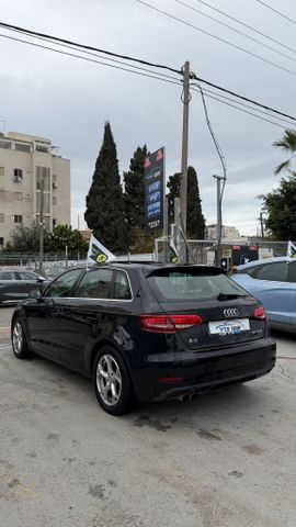 אאודי A3