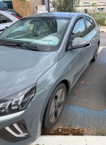 יונדאי איוניק