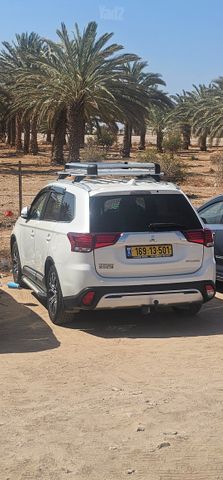 מודעת רכב מיצובישי אאוטלנדר