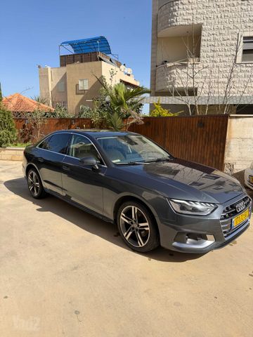 אאודי A4
