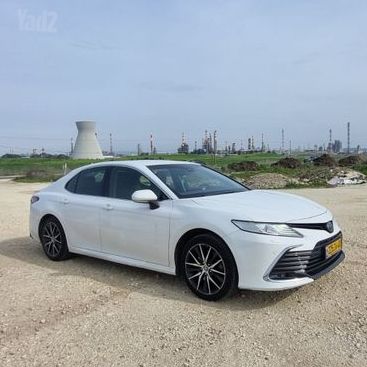 מודעת רכב טויוטה קאמרי