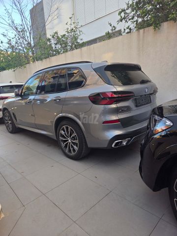 ב מ וו X5
