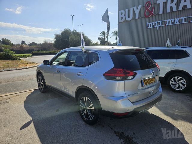 ניסאן אקס טרייל