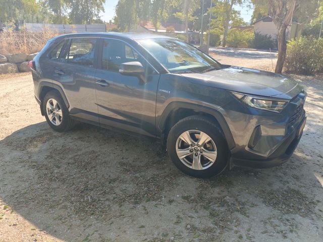 מודעת רכב טויוטה RAV4