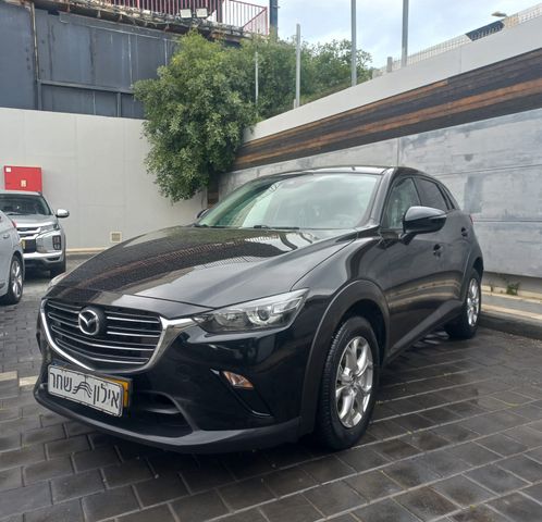 מודעת רכב מאזדה CX-3
