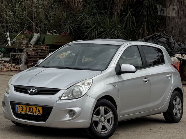 מודעת רכב יונדאי i20