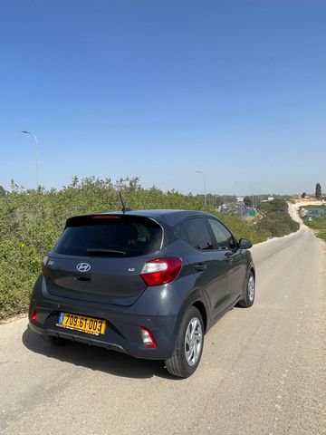 יונדאי i10
