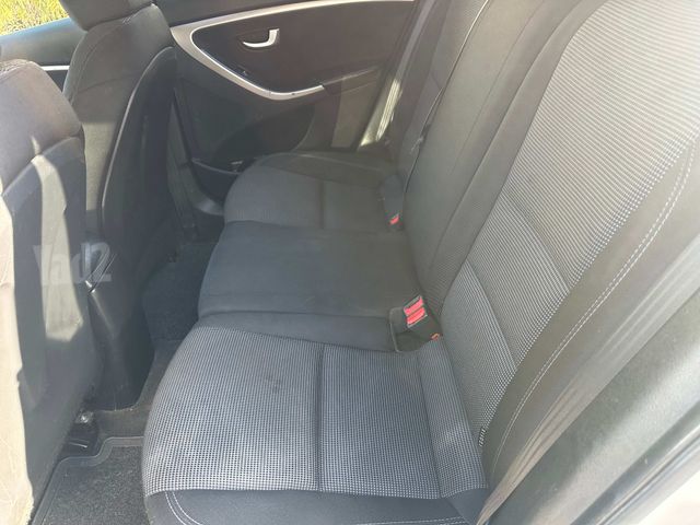 יונדאי i30