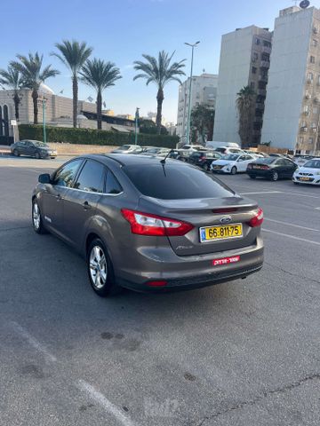 פורד פוקוס