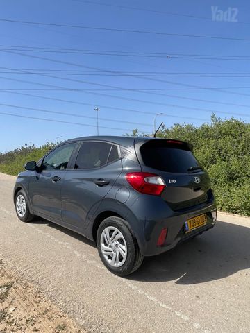 יונדאי i10