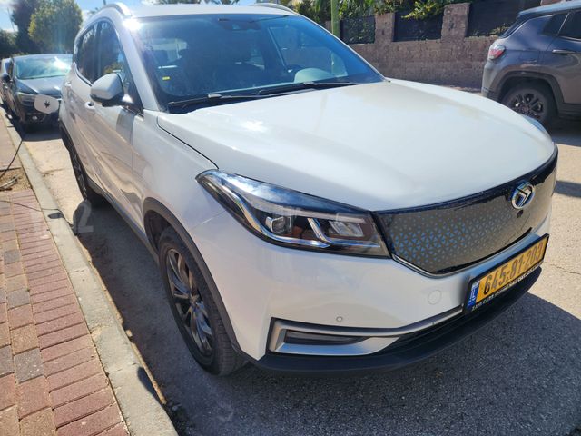 מודעת רכב סרס EV-3