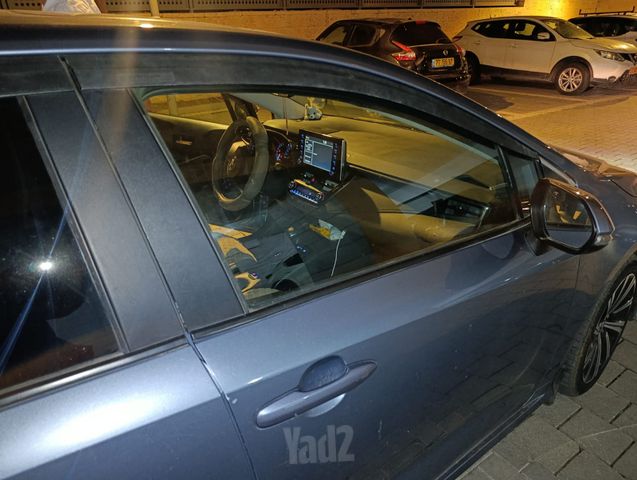 טויוטה קורולה
