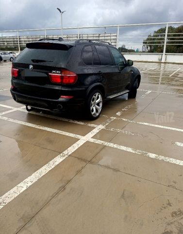 ב מ וו X5
