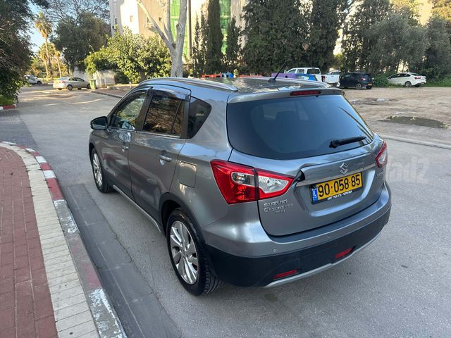 סוזוקי קרוסאובר