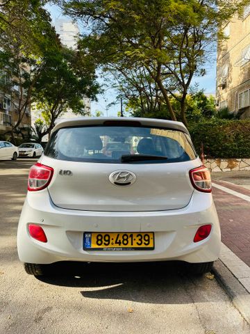 יונדאי i10
