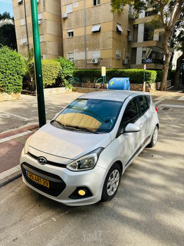 יונדאי i10