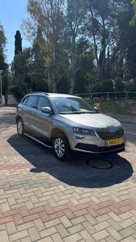 מודעת רכב סקודה קארוק