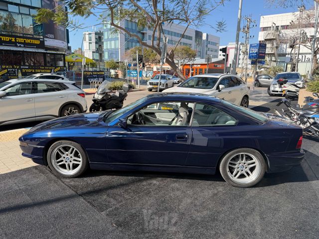 ב מ וו סדרה 8