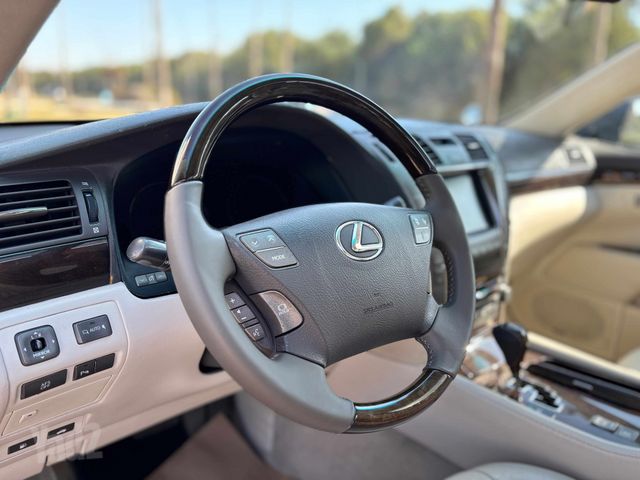 לקסוס LS