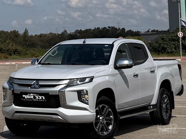 טרייטון / L200 Dakar אוט׳ 2.3 (150 כ״ס)