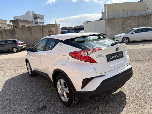 טויוטה C-HR
