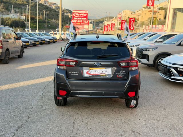סובארו XV