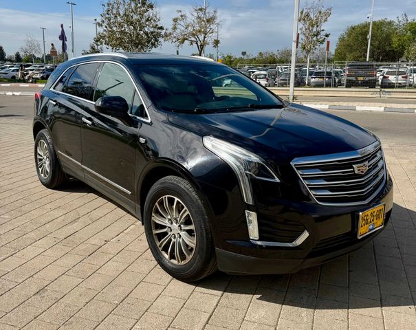 קאדילק XT5