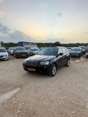 ב מ וו X3