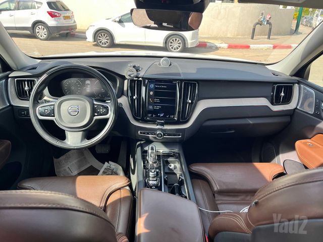 וולוו XC60