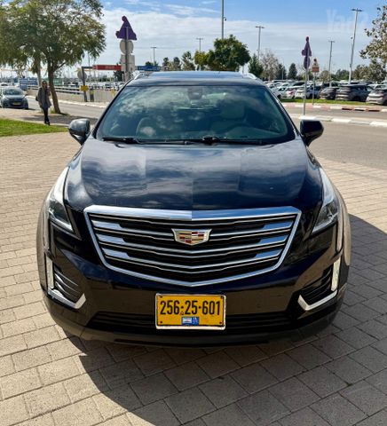 קאדילק XT5