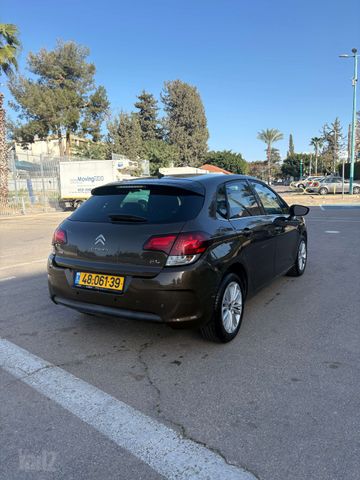 סיטרואן C4