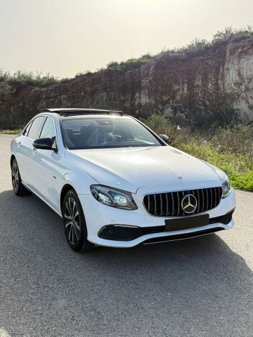 מודעת רכב מרצדס-בנץ E-class