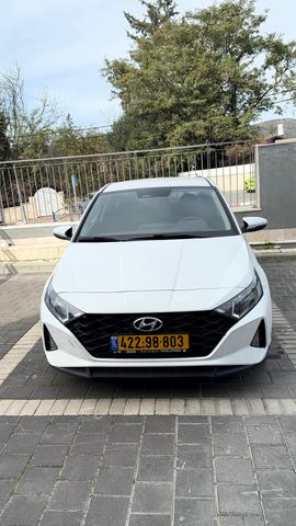 מודעת רכב יונדאי i20
