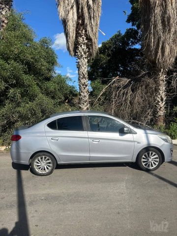 מיצובישי אטראז'