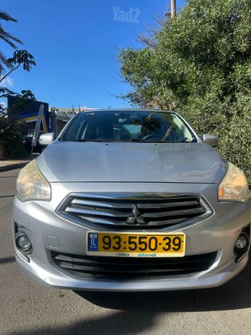 מיצובישי אטראז'