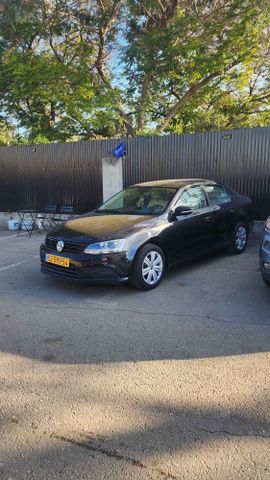 מודעת רכב פולקסווגן ג'טה 