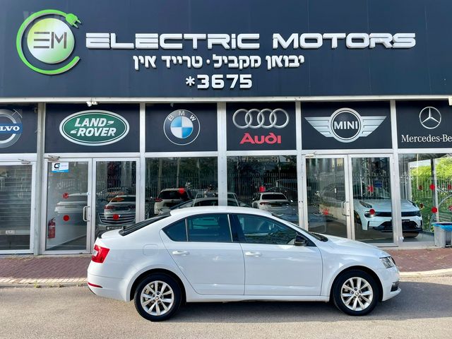 סקודה אוקטביה