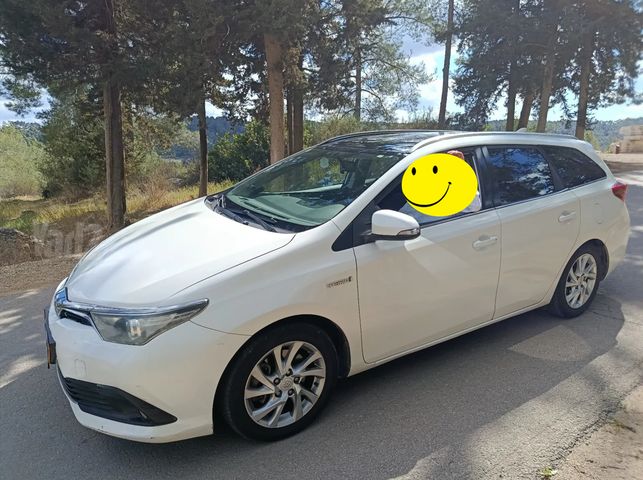 מודעת רכב טויוטה אוריס