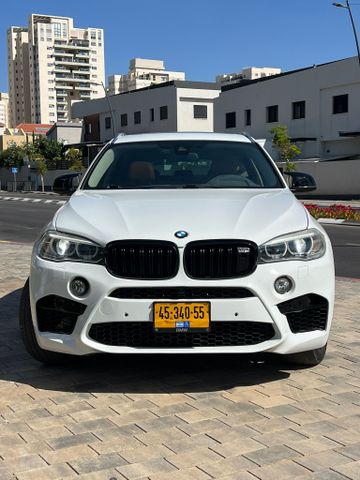 ב מ וו X6