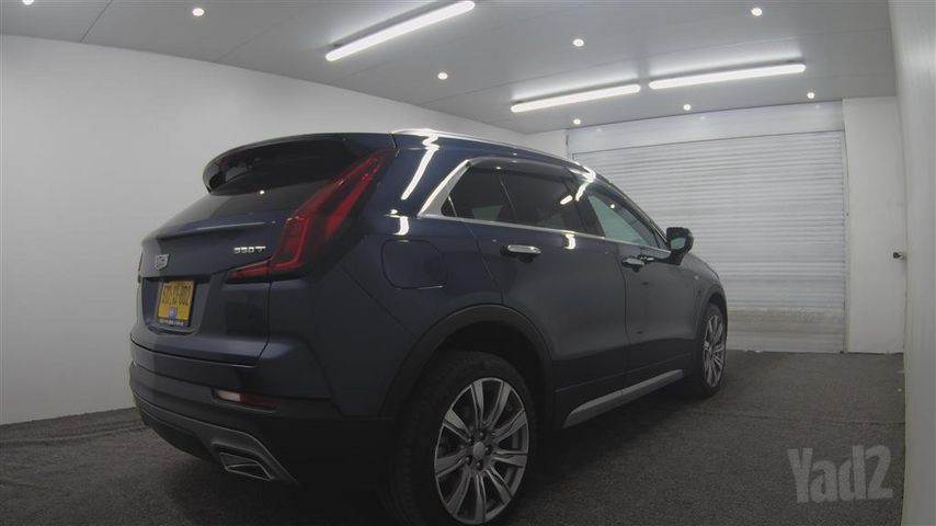 קאדילק XT4