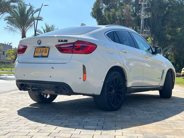 ב מ וו X6