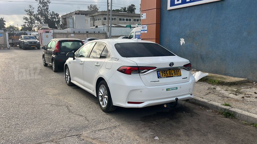 מודעת רכב טויוטה קורולה