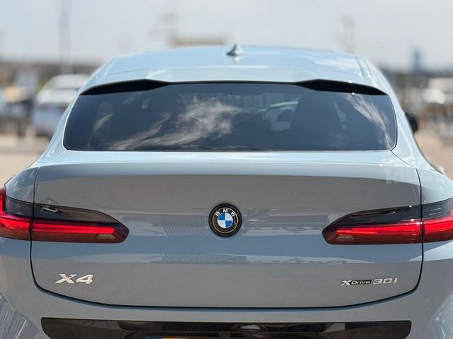 ב מ וו X4