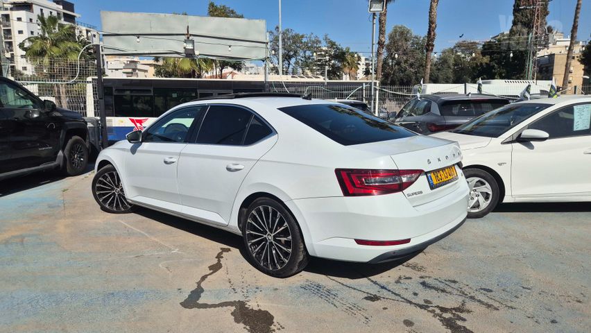 סקודה סופרב