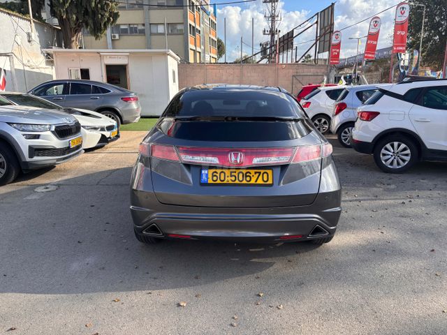 הונדה סיוויק