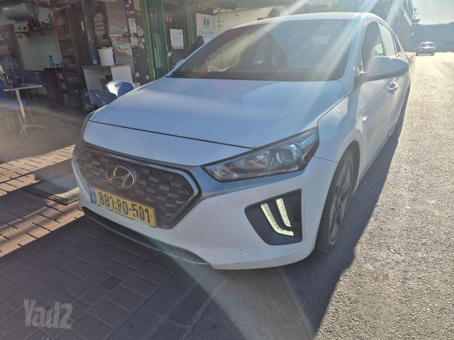 מודעת רכב יונדאי איוניק