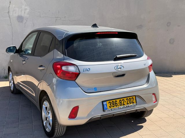 יונדאי i10