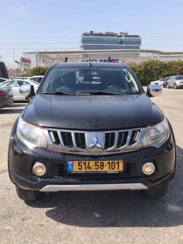 מיצובישי טרייטון / L200